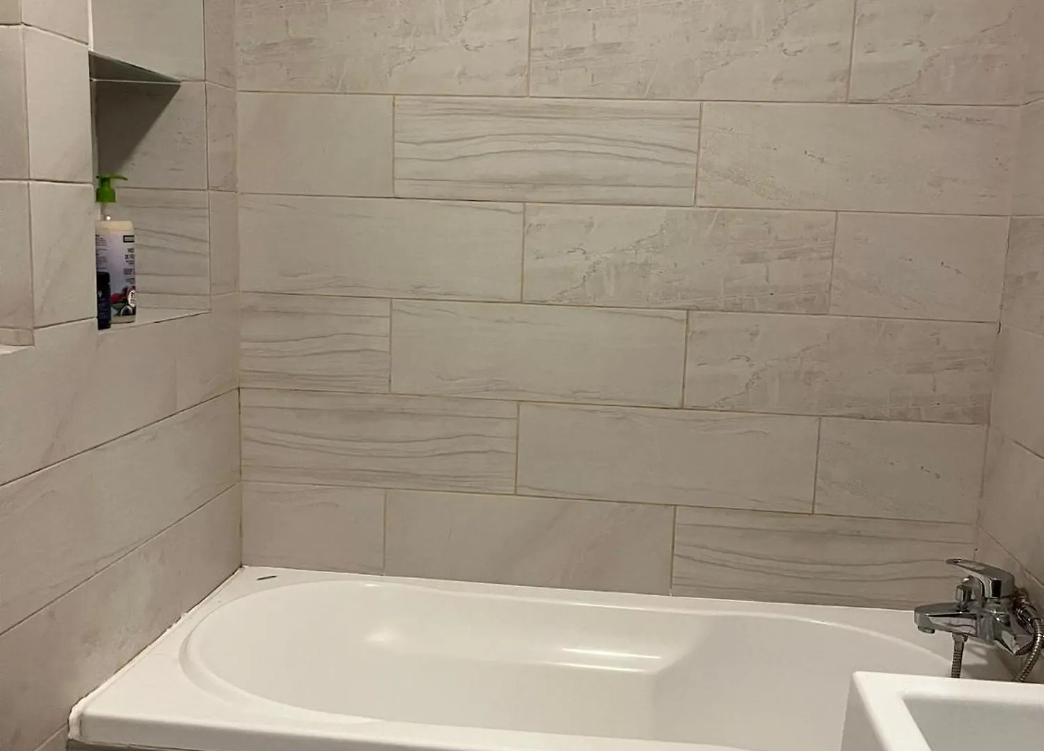Apartment Mall Bucuresti Vitan Studio